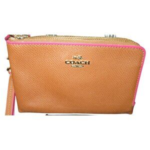 COACH Double Corner Zip Wristlet in edge paint Crossgrain leather in saddle Brow
